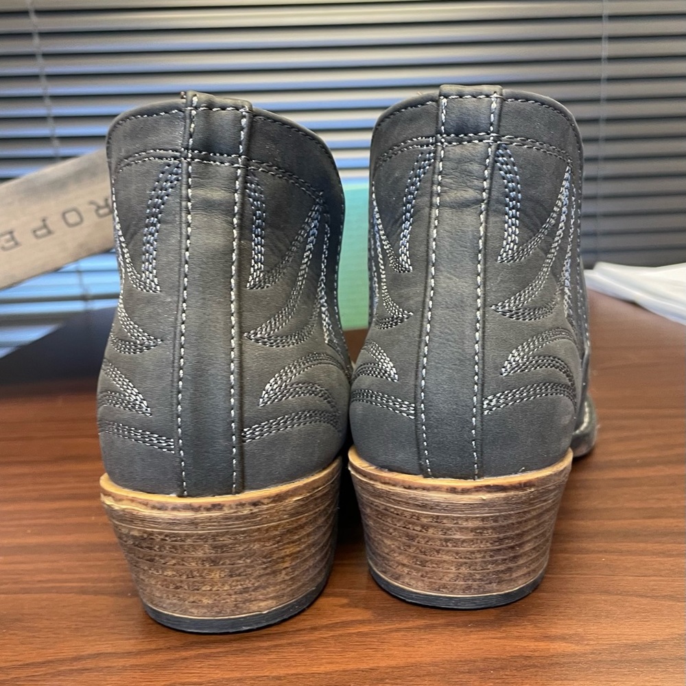 Roper Gray Western Booties 6.5 - Picture 4 of 6
